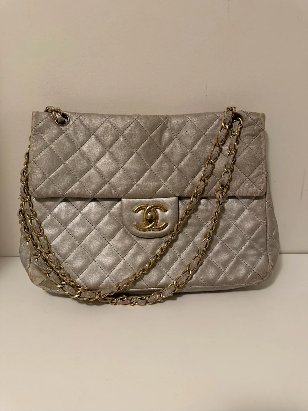 CHANEL Vintage Metallic Lambskin Quilted Jumbo Single Flap Bag